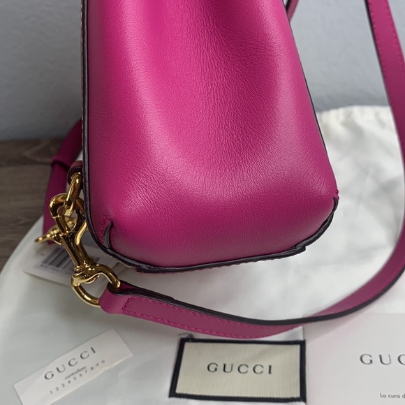 ❤️❤️SOLD❤️❤️Gucci padlock coated canvas backpack - Picture 6 of 11